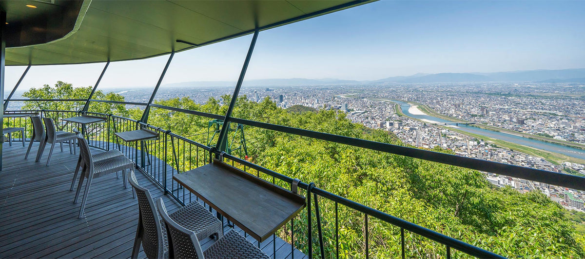 Mount Kinka Ropeway, Gifu | Also provides access to Gifu Castle and ...